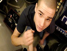 Bigstr - Czech Hunter - Square-Jawed Hottie Fooling Around In A Backroom