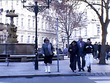 Che Porco il Vecchietto (Full Video)