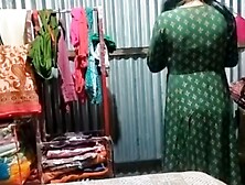 Indian Desi Bhabhi Is Dressing