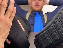 Malefeetxxx. Com - Dan Edwards Impressed By Johnny Hazzard's Expert Feet Sucking And W