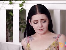 Small Trans Grace Iris Likes A Juicy Twat