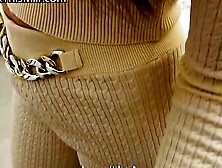 Seducing The Boss - Office Romance Turns Into An Intense Sexual Adventure