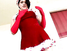 Cassidy Lynn Only Loves Creamy Christmases