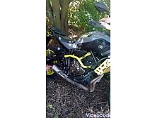 un motorcyclist din bacau ma jutat sa diplmesc misiunia ca eun sex la toba flux cald