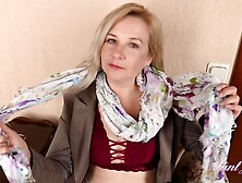 Laura Takes a Reading Break to Strip & Masturbate for You