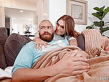 Horny Gf Gets A Sneaky Creampie / 30. 10. 2022 With Kenzie Love And Xander Corvus