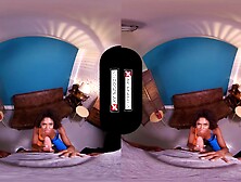 Ebony Mutant Babe Oya Wants Your Dick Professor - Vr Porn And Virtual Reality