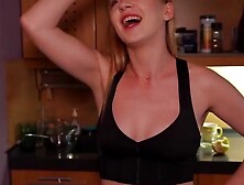 Roommate anal creampie! Crystal White's red-hot hard-core porn!