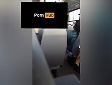 Pornohab. Sweet wife Дрочит незнакомцу в автобусе.