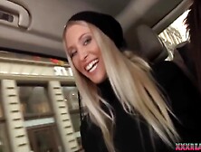 Two Hotties Took Amateur Dude In The Car For Sex Playing