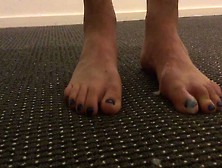 Cum On Asian Blue Toes