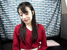 The reality of Papa's life! Kumi(20) is looking for a husband as a fund supporter.  She doesn't have any plans.