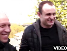 Quick fucking a teens picked up on the street