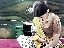 Attractive college slut ko paise dekar jabar dasti pela