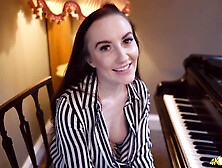 Sophia Smith - I Like the Attention