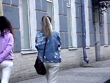 Bulge Weenie Flash On Street Public Flashing two / Cameltoe Leggins Beauty