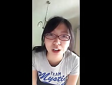 Taiwxx Linda McDonald's staff flashing boobies, live in USA