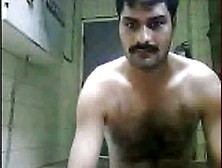 Horny Paki Guy In Cam