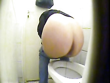 Pissing Girls In Public Wc - Spycam Video