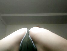 I just can't stop shaking it