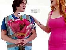 "SyreneDeMer - Anal Threesome Gangbanged By Strangers"