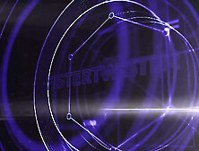 Ari Rosi Loves Her Lezbo Fisting Debut