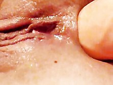 Close-Up Anal Milf