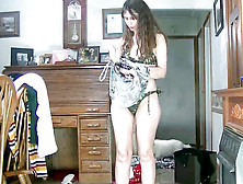 Alien belly ache, มนุษย์ต่างดาว