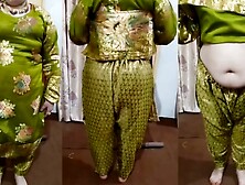 Pakistani Pathan fine bitch full cute 18 year mature full sex