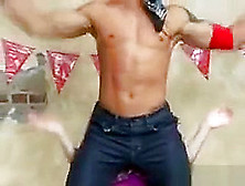 The Womenthinkthe Strippers Are Like Candy