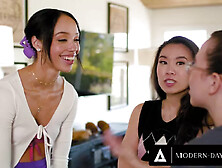 Straight Asian Teen Seduced By Flirty Ebony Lesbian - Alexis Tae