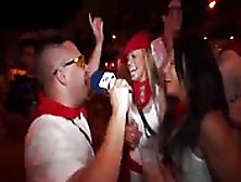 Sara May Anita Ribeiro Und Pablo Ferrari Ficken In San Fermines 2013