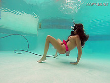 Hot Underwater Orgasm From Nora Shamndora With Dildo