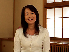H082G06 A neat and clean black-haired 50-year-old mature woman's anxiety and anticipation are mixed in her first shot AV! - Forg
