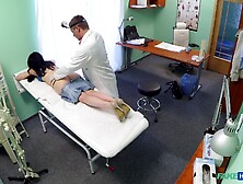 Vanessa Shine comes to get an exam and leaves after crazy sex