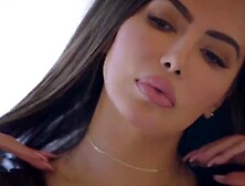 Bootylicious MILF Lela Star is getting shagged by Markus Dupree