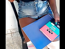 fui fazer tarrefa de escola na casa da minha amiguinha e acabei danu a buceta pro pai gostoso dela gozei