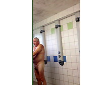 Daddy Showers On Cam