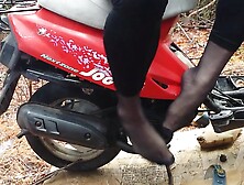 Very Bitch Asian Kill Scooter Motor In Pantyhose