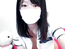 Cute beauty masturbating erotic live chat video