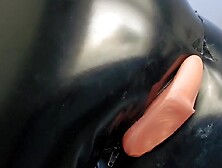 This catsuit holds it in good and taut, but I want it fit more excellent.