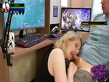 Lady Blowed My Meat While Playing World Of Warcraft I Jizzed On Her Face Annycandypainboy