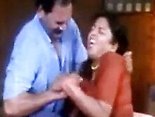 Bollywood Mallu Love Scenes Collection 003