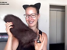 Foxy ass plug tail SFW review