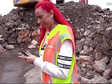 ROTHAARIGES DEUTSCH TEENY VON BAUARBEITER AUF BAUSTELLER GEFICKT