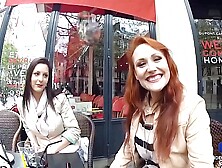 Emy Russo adore s'amuser avec d'autres femmes