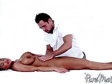 Stunning Horny Mature Got Laid With Lisa Ann And Johnny Castle