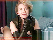 Dominatrix Gifs A Handjob In Leather Gloves