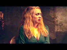 WARNING Bloody execution by beheading