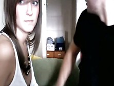 Super Hawt Dark Brown Sucks Her Boyfriend’S Pecker On Livecam